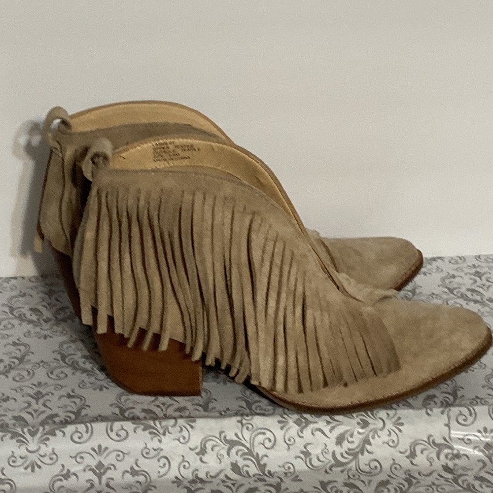 Coconuts By Metisse Booties ,Size8.5 M - image 6